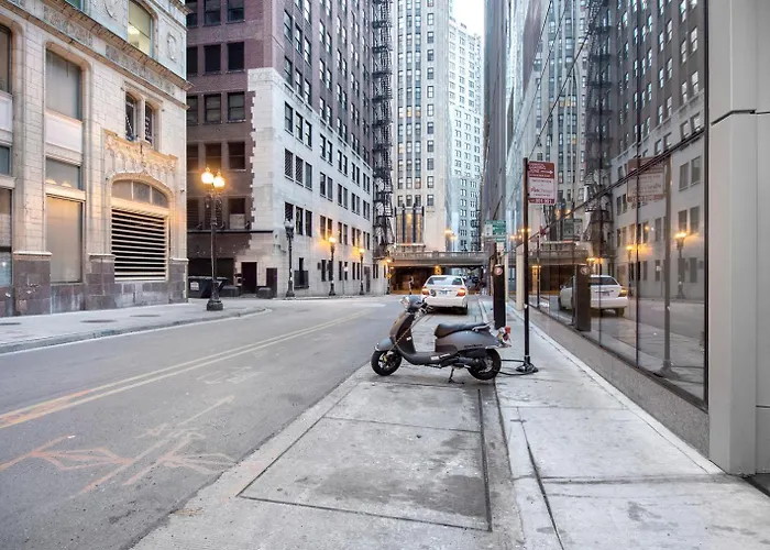 Loop 1br W Gym Pool Wd Nr Millennium Park Chi-227 * Chicago