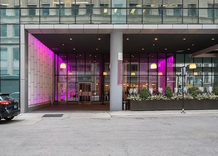 Apartment Loop 1br W Gym Pool Wd Nr Millennium Park Chi-227 Chicago